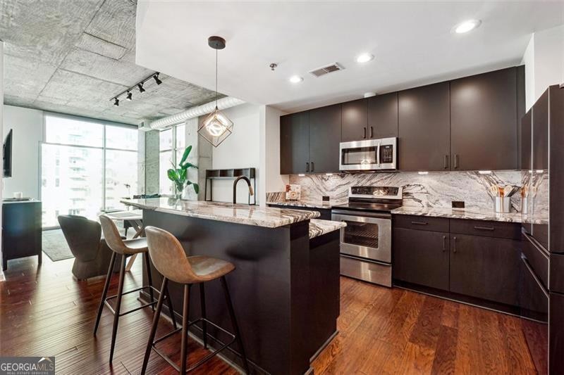 250 Pharr Rd NE unit 1707, Atlanta, GA 30305 - photo 1