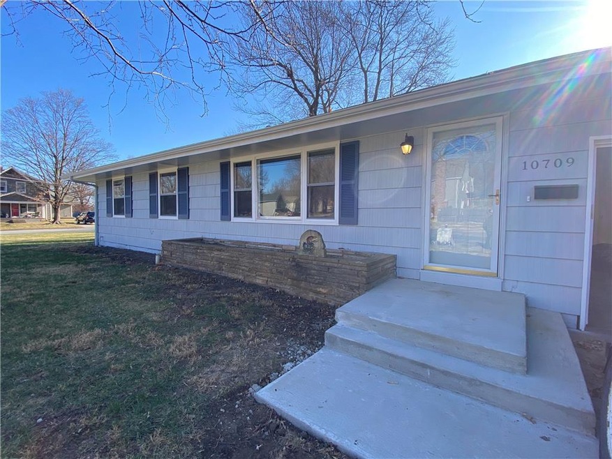 10709 W 55th St, Shawnee, KS 66203 - photo 1