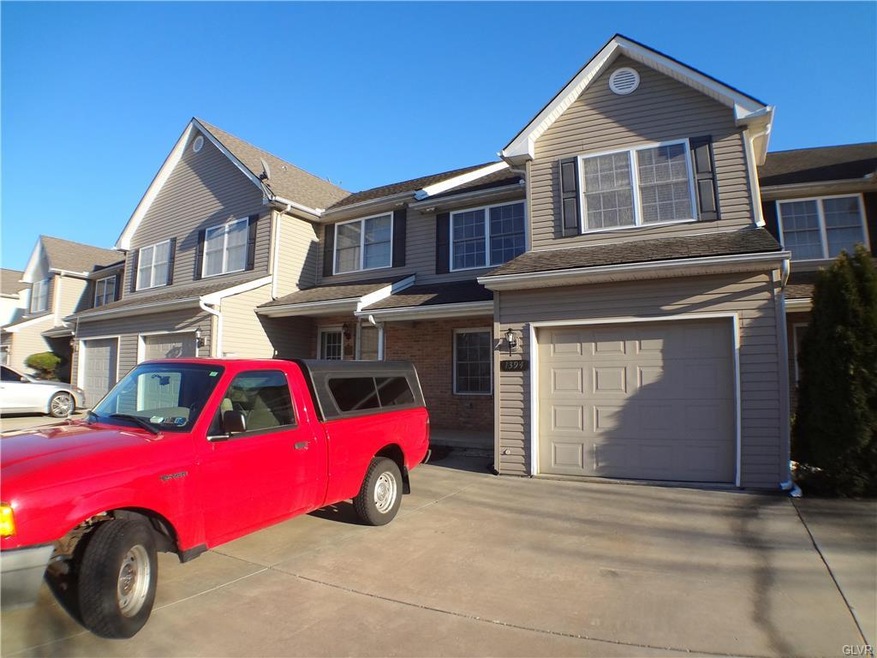 1394 Mohr Cir, Macungie, PA 18062 - photo 1