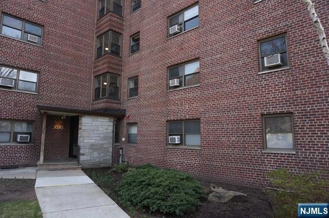 For Rent $1,800/month