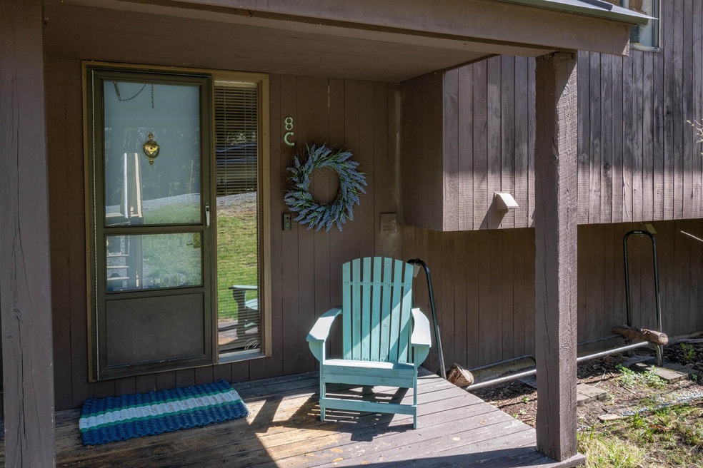 383 Old Quechee Rd unit 8C, Hartford, VT 05001 - photo 1