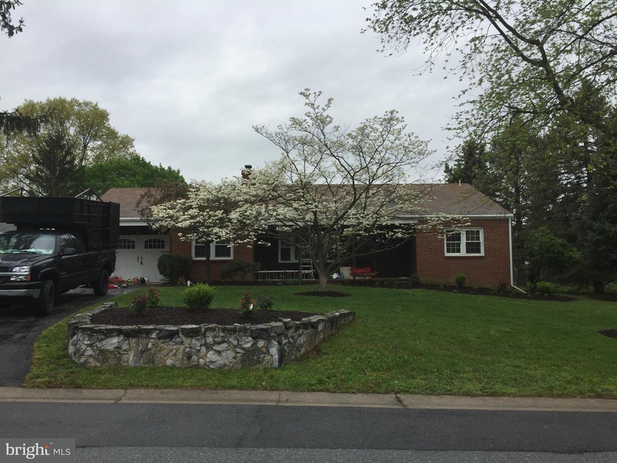 16628 Johnson Dr, Williamsport, MD 21795 - photo 1