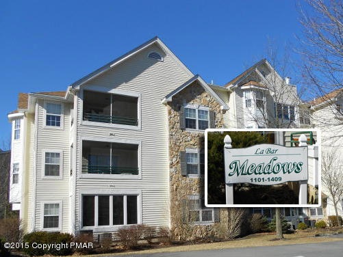 1309 Village Dr unit 1309, Stroudsburg, PA 18360 - photo 1