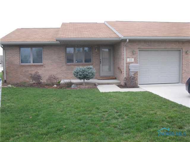 515 Woodpointe Dr, Woodville, OH 43469 - photo 1