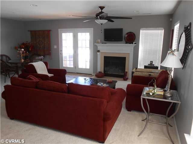 Den/Family/Great Room