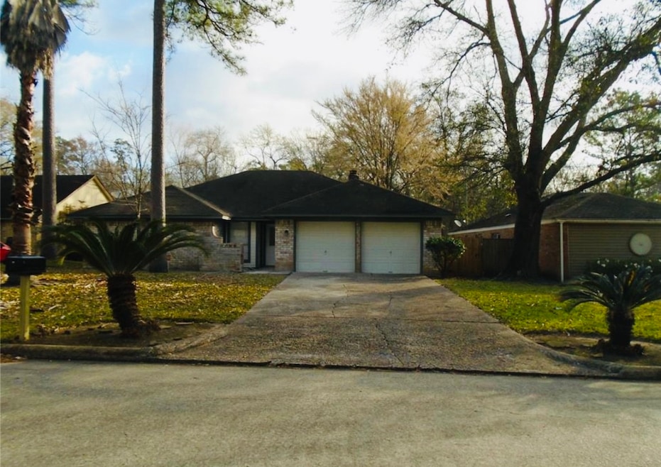 23010 Grand Rapids Ln, Spring, TX 77373 - photo 1