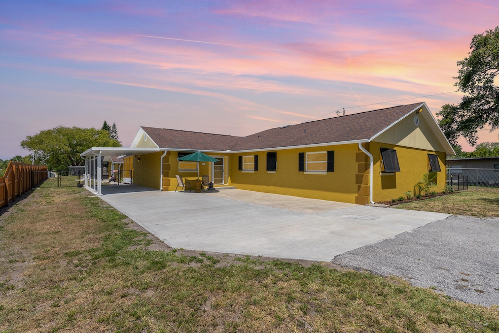 Welcome to 1155 N Tropical Trail.