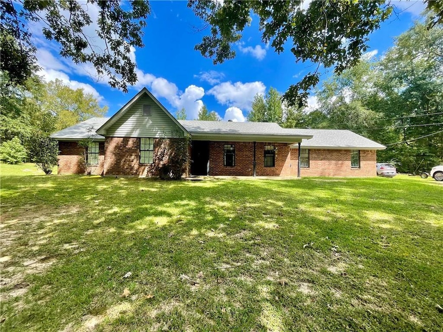 220 Hughes Rd, Winnfield, LA 71483 - photo 1