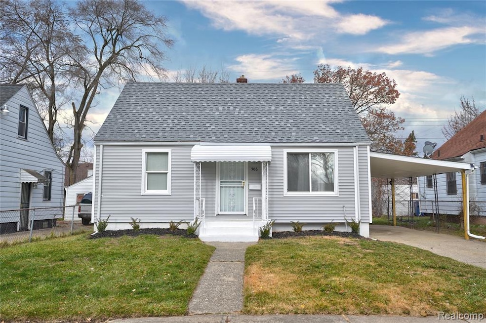 506 W Marengo Ave, Flint, MI 48505 - photo 1