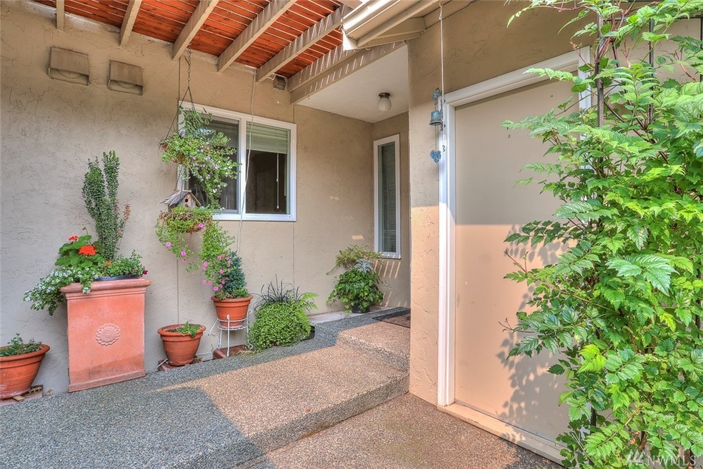 7740 196th St SW unit 13, Edmonds, WA 98026 - photo 1