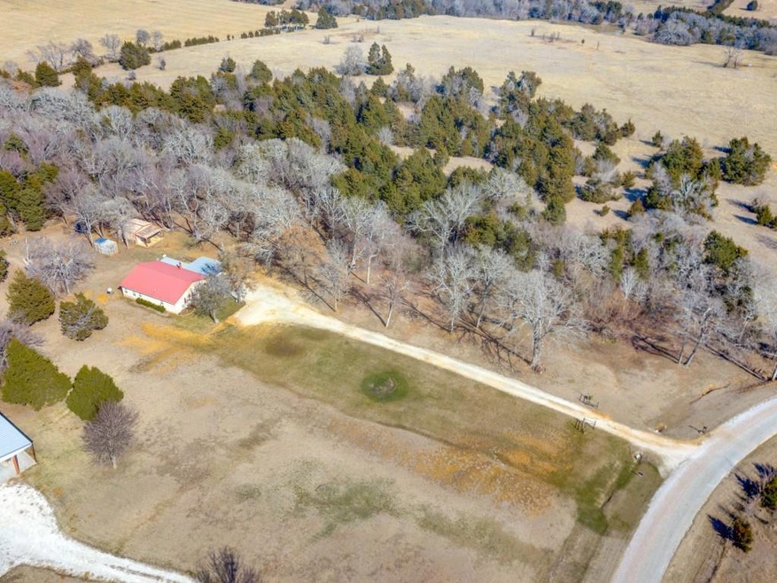 595 Navajo Rd, Whitesboro, TX 76273 - photo 1