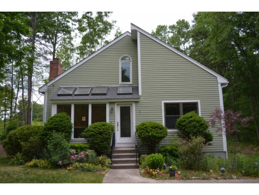 7 Hawkview Rd, Hudson, NH 03051 - photo 1