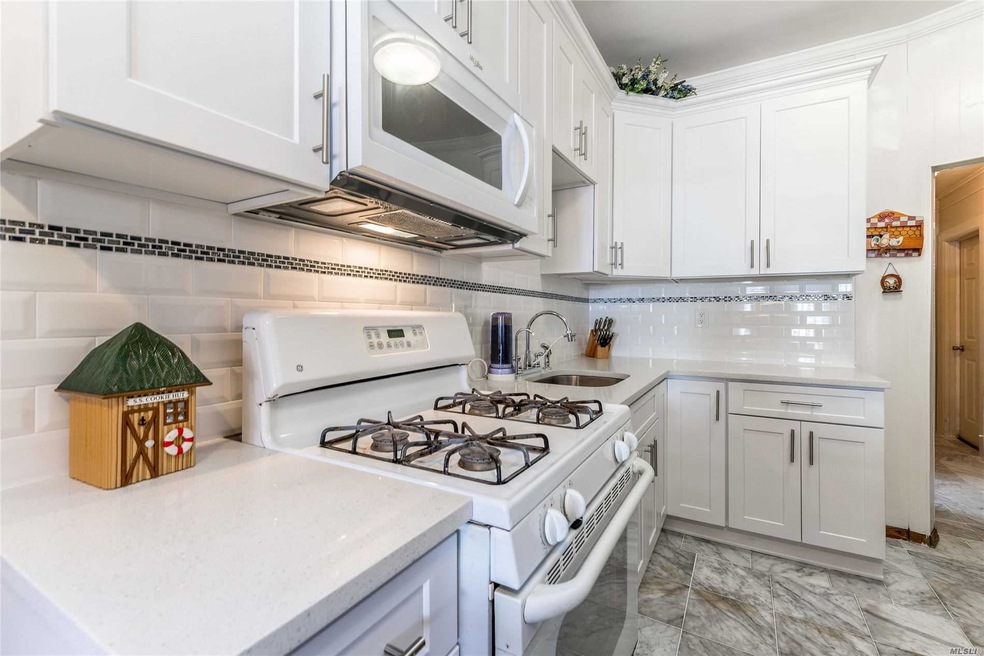 53-113 63rd St, Flushing, NY 11378 - photo 1