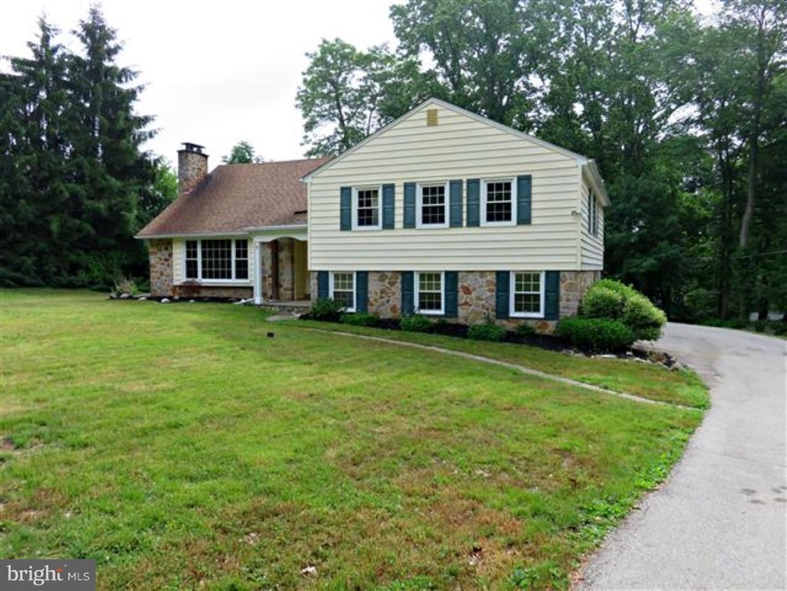 406 Sylvan Ln, Devon, PA 19333 - photo 1