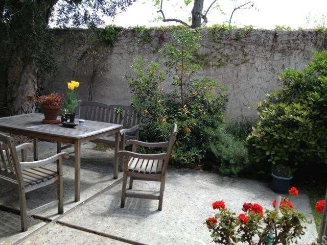 Spacious and lovely back patio!
