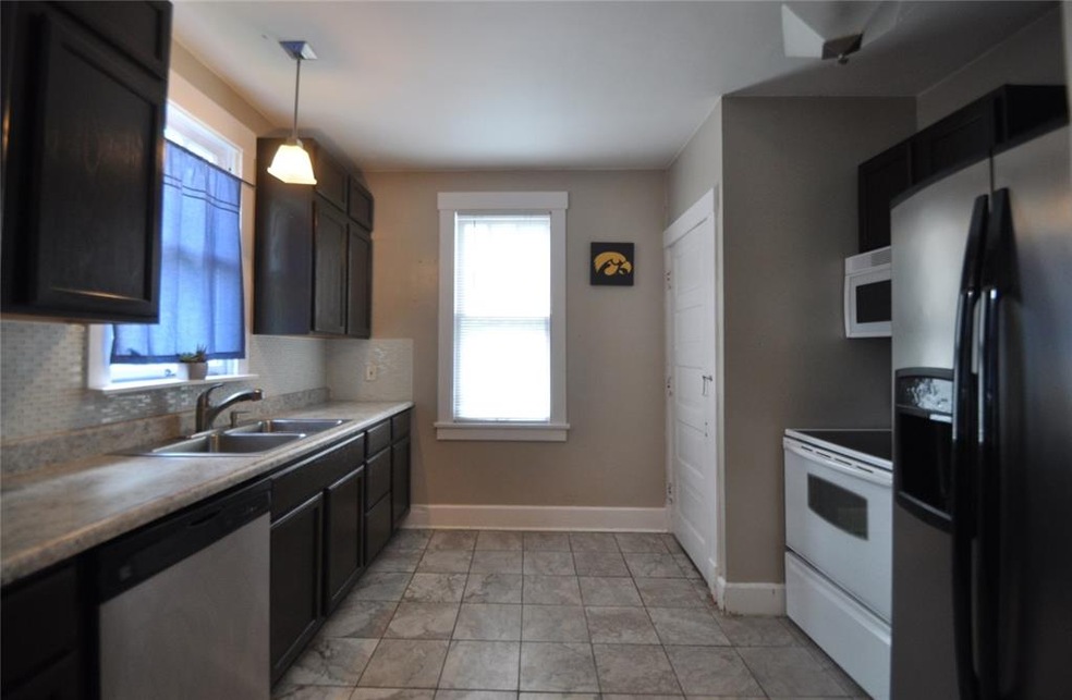 2016 Linn Blvd SE, Cedar Rapids, IA 52403 - photo 1