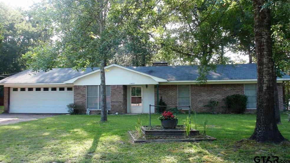 13807 Big Oak Bay Rd, Tyler, TX 75707 - photo 1