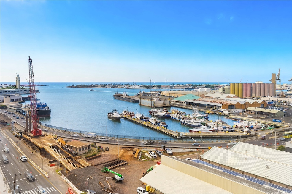215 N King St unit 1511, Honolulu, HI 96817 - photo 1