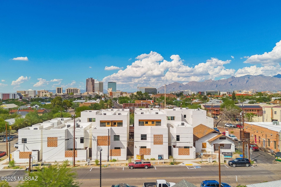 52 W 18th St, Tucson, AZ 85701 - photo 1