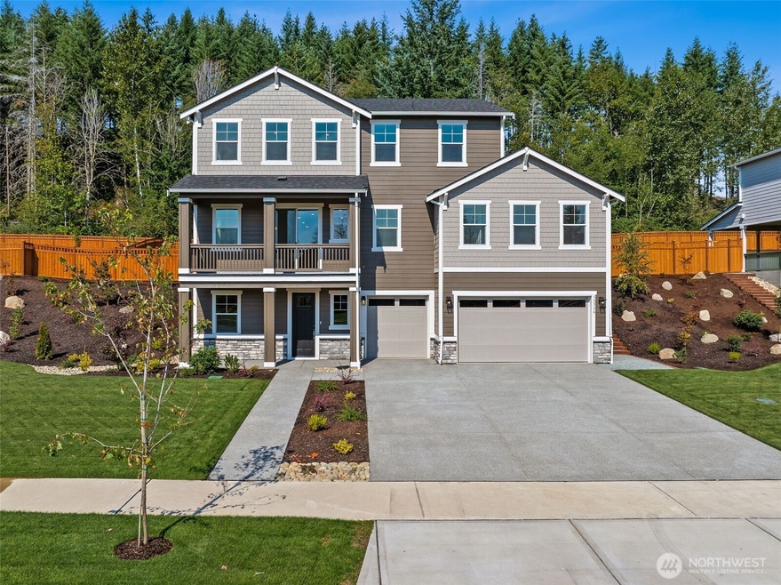 Beautiful, impressive home in Tehaleh