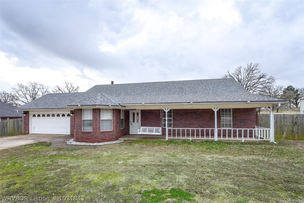 708 Stephanie St, Muldrow, OK 74948 - photo 1
