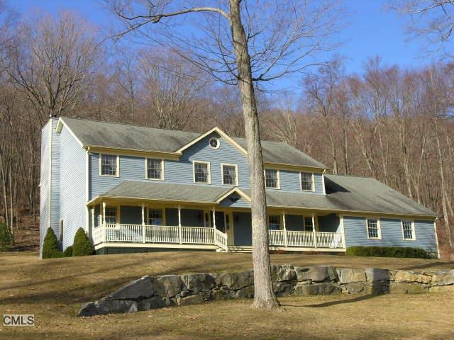 54 Meadowood Dr, New Milford, CT 06776 - photo 1