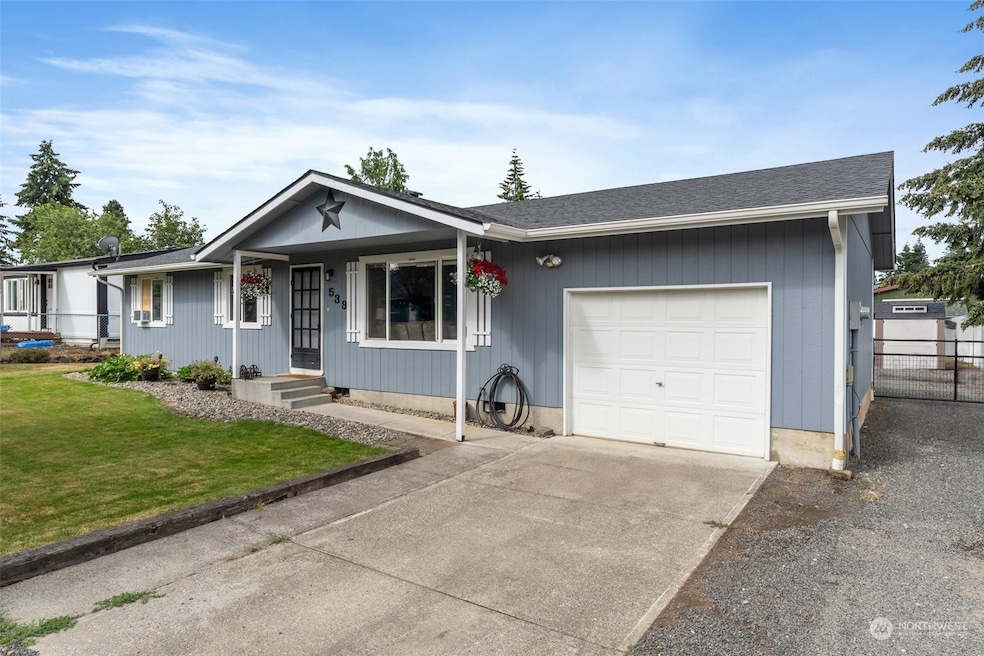 539 3rd Ave NW, Chehalis, WA 98532 - photo 1