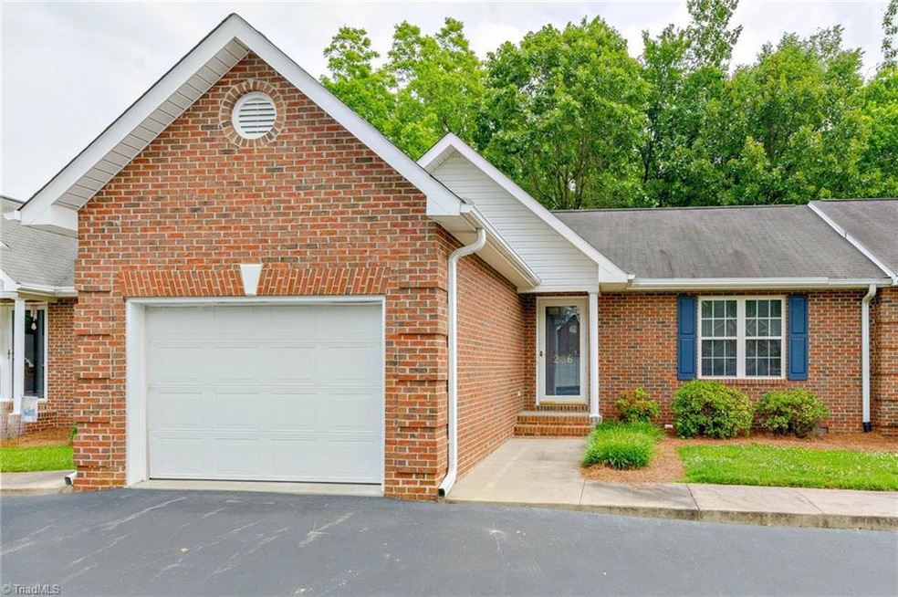 236 E Walker Ave, Asheboro, NC 27203 - photo 1