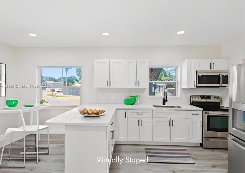 Sold $649,900 • Co-Listing Agent