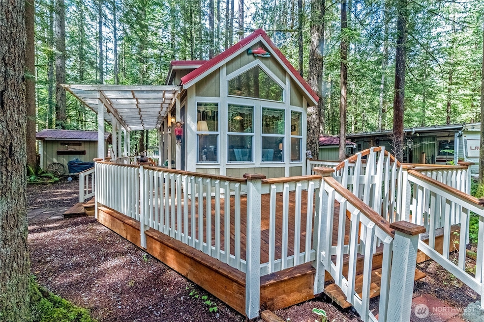 86 3 Sunset Cir, Deming, WA 98244 - photo 1