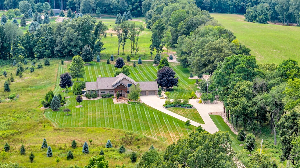 12500 Round Lake Road