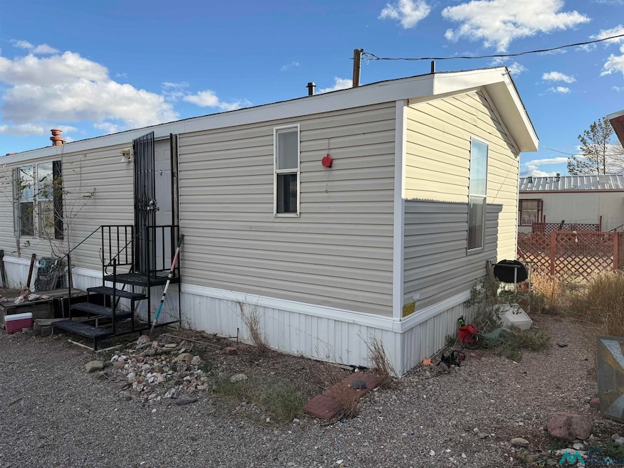 1305 N Silver St, Truth Or Consequences, NM 87901 - photo 1