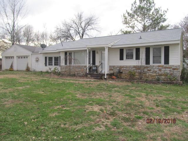 1202 Walker St, Shelbyville, TN 37160 - photo 1