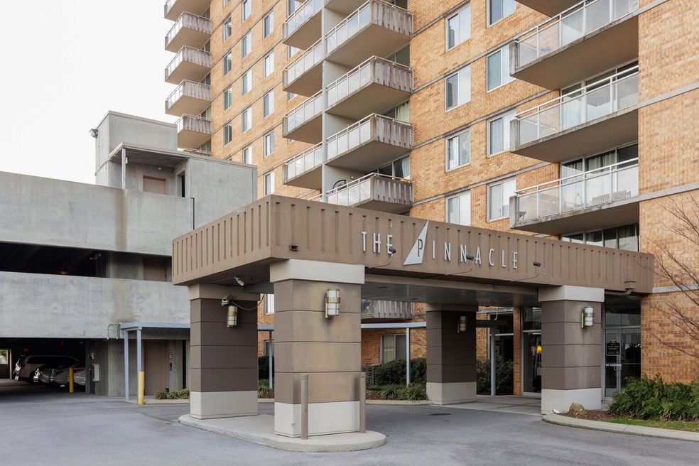 2022-0207-Nevans-PinnacleCondo001
