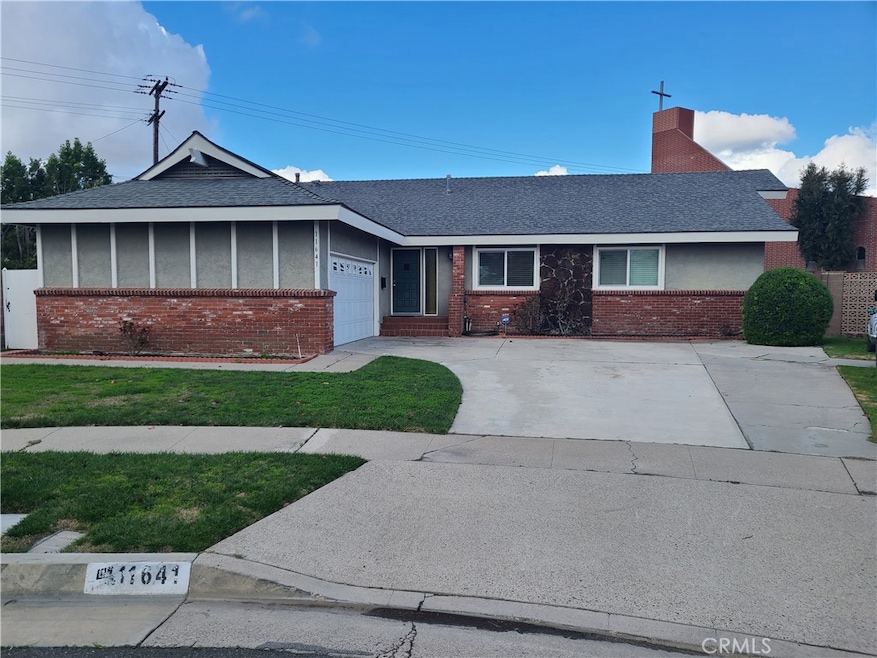 Sold $1,200,000 • Co-Listing Agent