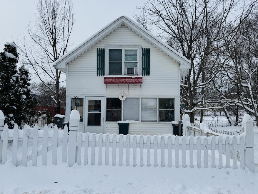 324 S 15th St, Niles, MI 49120 - photo 1