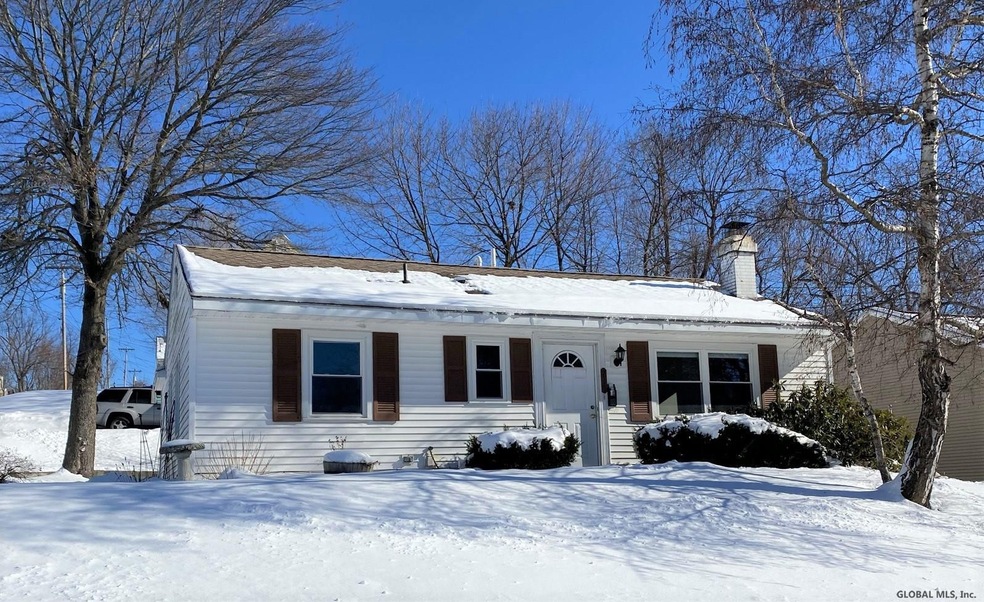 213 Park Ave, Rensselaer, NY 12144 - photo 1