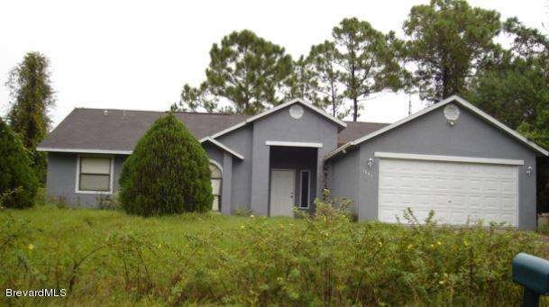 Front 1643 Shamrock