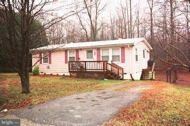 10610 Elk Dr, Fredericksburg, VA 22407 - photo 1