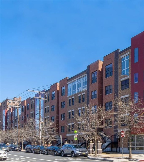 650 2nd St unit 5F, Hoboken, NJ 07030 - photo 1