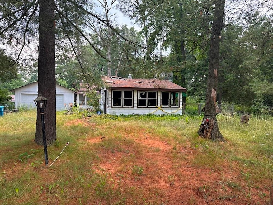 6850 Carpenter Rd, Harrison, MI 48625 - photo 1