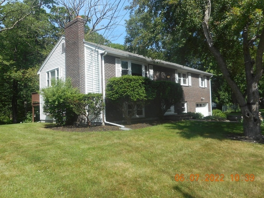 120 Bumble Bee Cir unit 120, Shrewsbury, MA 01545 - photo 1