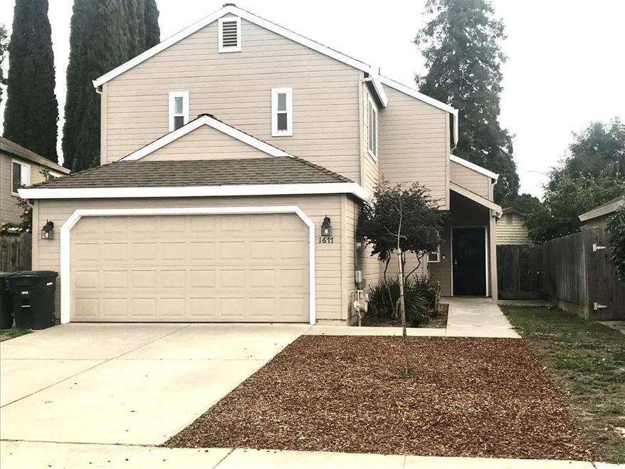 1677 Winston Cir, Oakdale, CA 95361 - photo 1