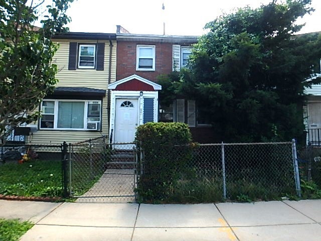 46 Jacob St, Dorchester Center, MA 02124 - photo 1