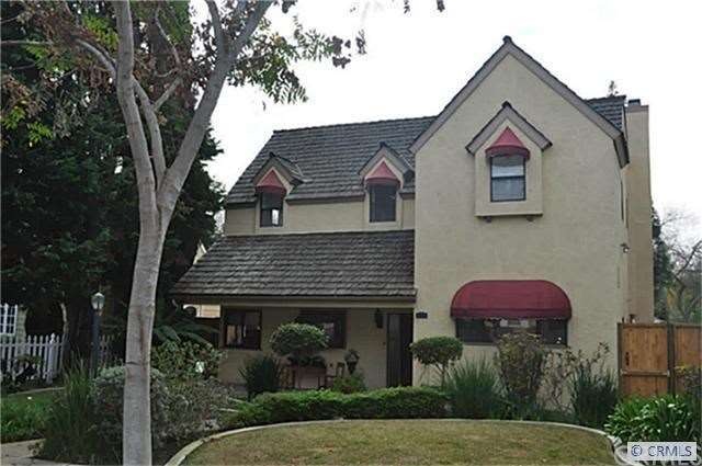 3935 Cedar Ave.