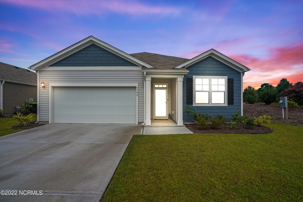 3306 Hemlock Way