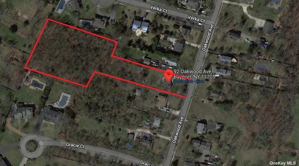 92 Oakwood Ave, Bayport, NY 11705 - photo 1