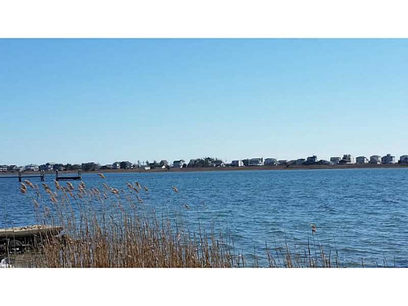 26 Harbor Dr, Westerly, RI 02891 - photo 1