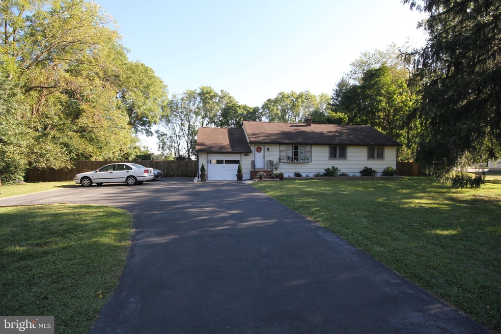 1615 Old Trenton Rd, Princeton Junction, NJ 08550 - photo 1