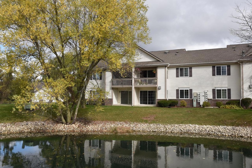 Welcome to 678 Pewaukee Rd.Rd